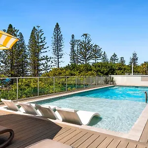 **** Resort Pacific Australia