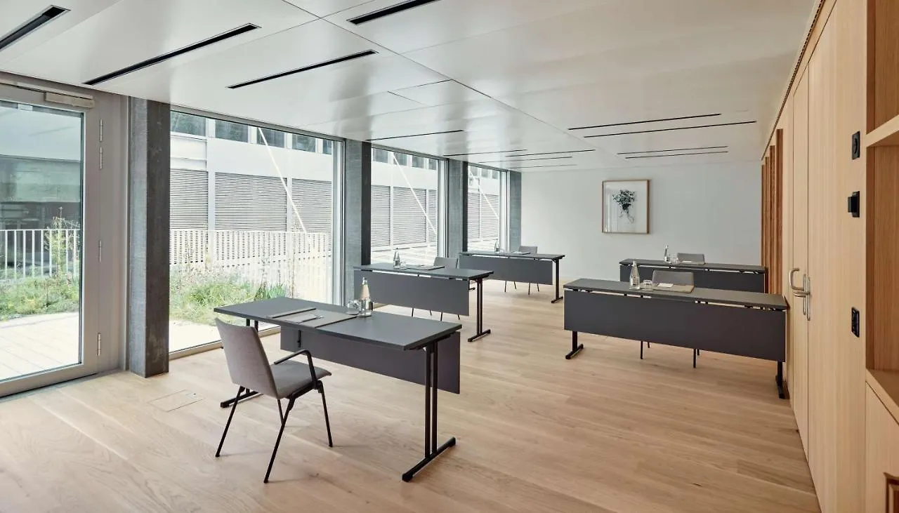 Hyatt Regency Zurich Airport Circle Hotel Kloten 4*,