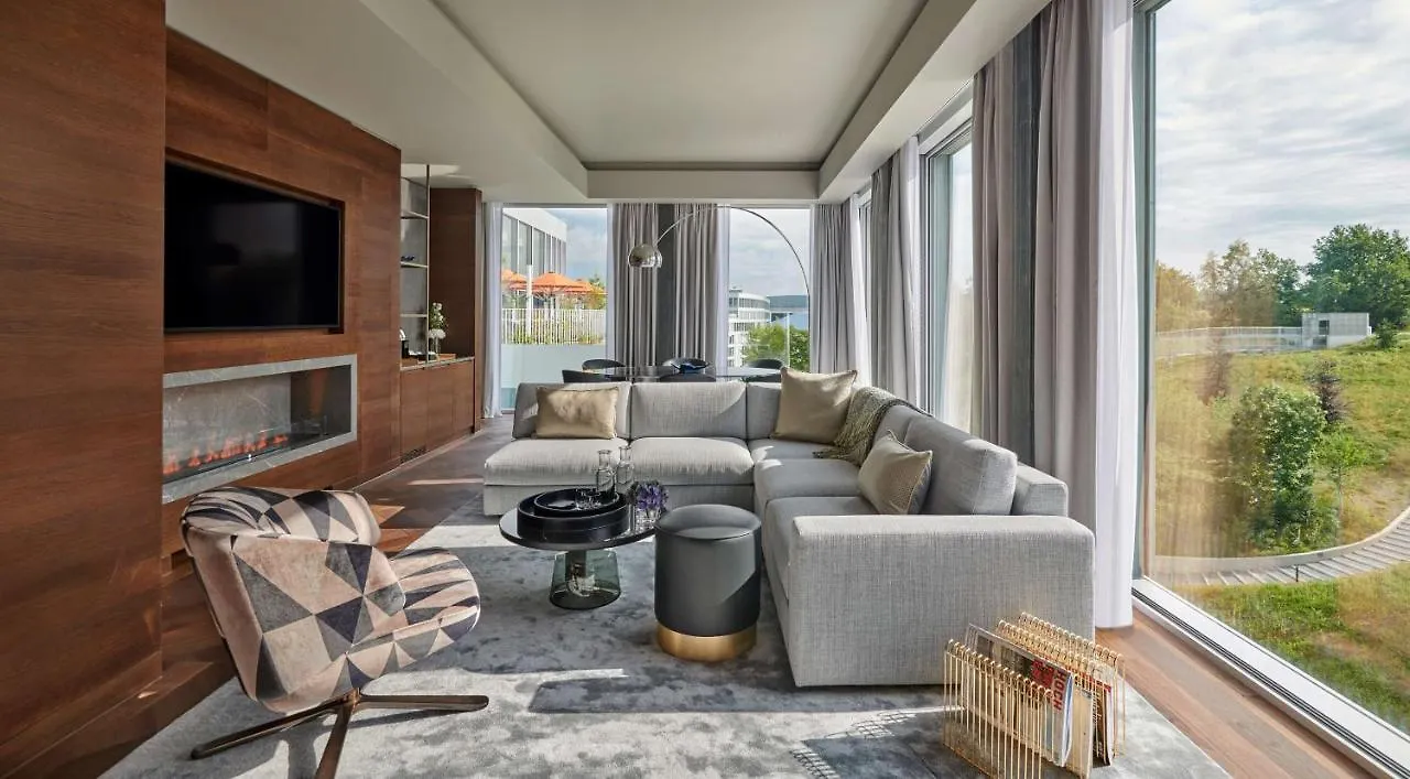 فندق Hyatt Regency Zurich Airport Circle كلوتان